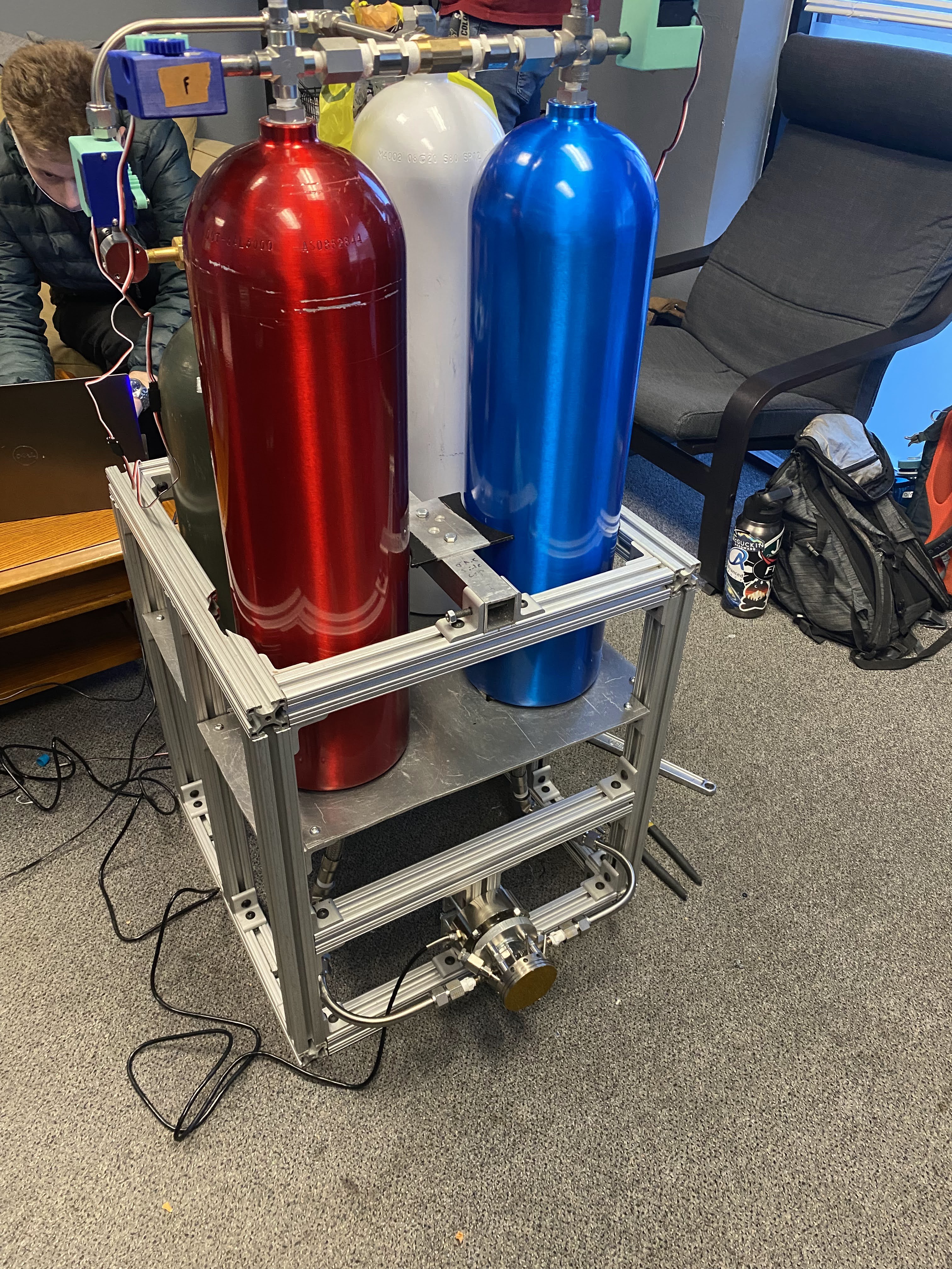 Liquid engine test stand assembled with injector and tanks visible